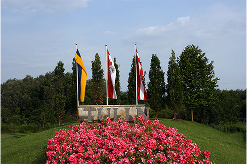 BRUNNEN "WILLKOMMENSGRUSS" AN DER S5