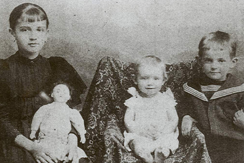 Egon Schiele and his sisters