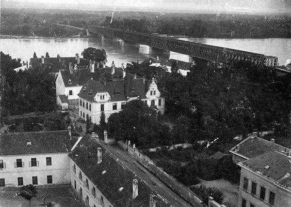 Sanatorium - heutiges Römermuseum und Jugendherberge