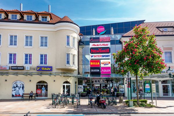 Außenansicht Rosenarcade Tulln