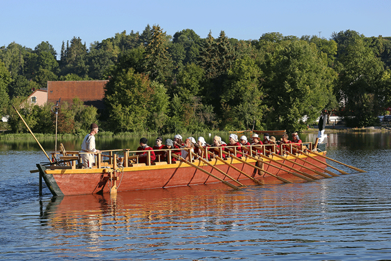 Ausfahrten mit originalgetreuem Römerboot am Donaulimes-Weltkulturerbe-Standort Tulln - ab 19. Mai