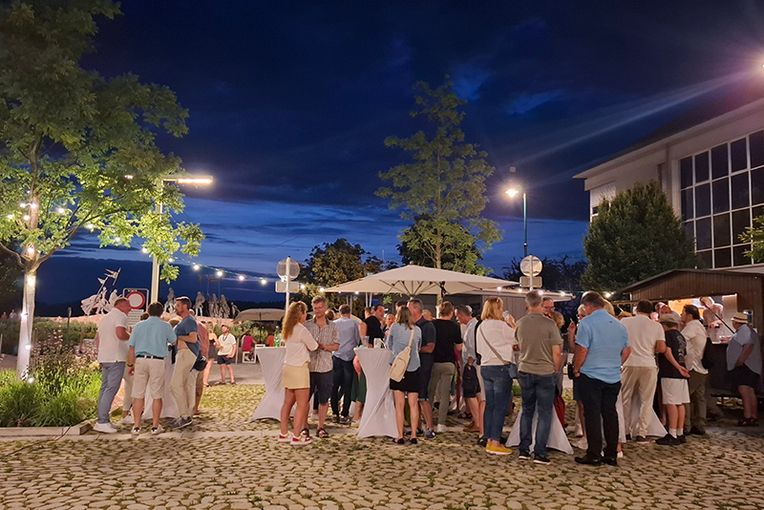 Garten-Auszeit am Nibelungenplatz mit Matinee, Heurika und mehr