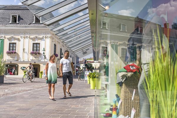 Shoppen und Flanieren in Tulln