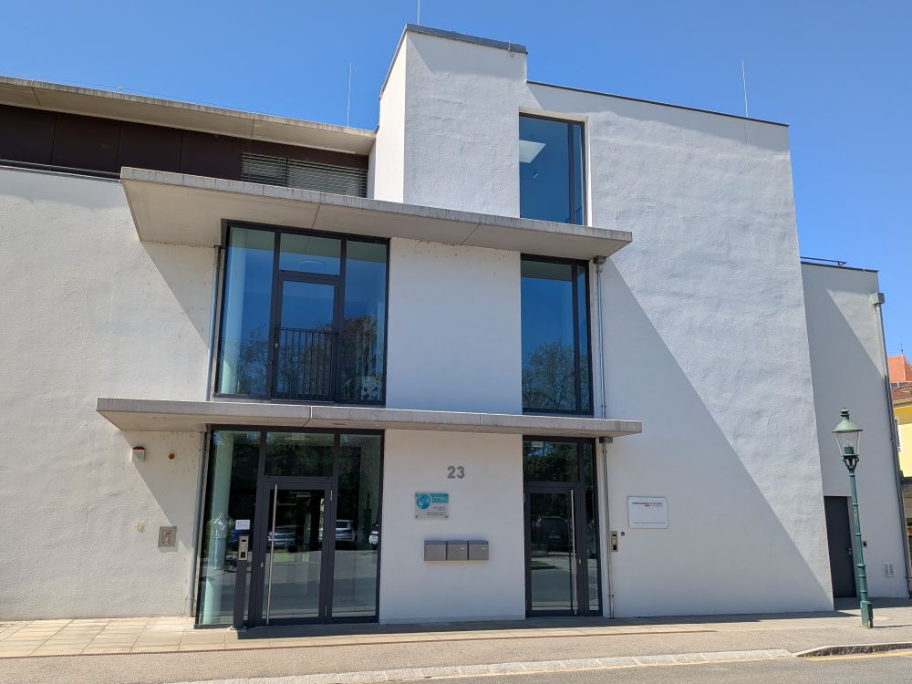 Haupteingang der Montessori-Schule Tulln